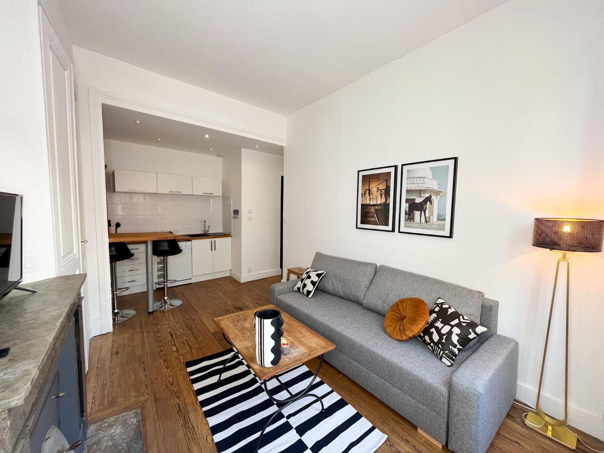 Suite Havane Lyon Exterior photo